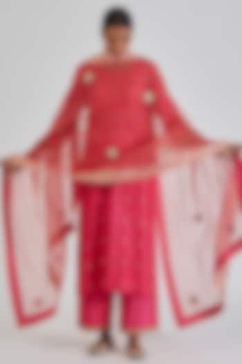 Fuchsia Sheer Organza Zardosi Leheriya Dupatta by Lajjoo c at Pernia's Pop Up Shop