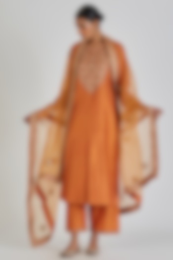 Orange Sheer Organza Zardosi Leheriya Dupatta by Lajjoo c at Pernia's Pop Up Shop