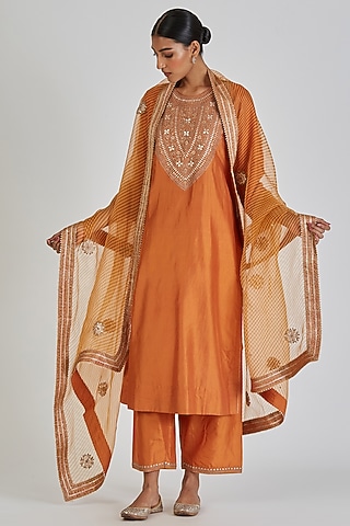 Orange Sheer Organza Zardosi Leheriya Dupatta by Lajjoo c
