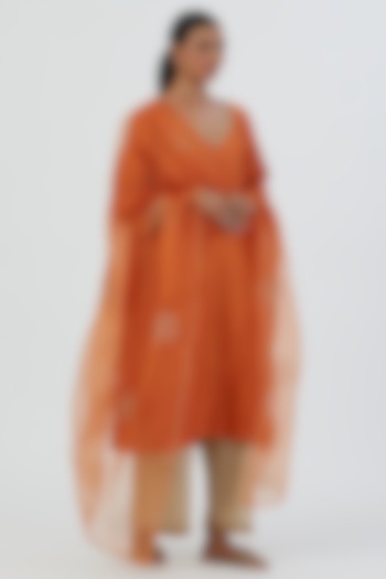 Orange Organza Dupatta by Lajjoo C at Pernia's Pop Up Shop