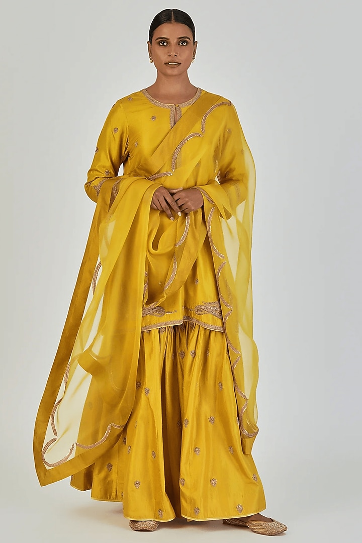 Gold-Yellow Sheer Organza Embroidered Dupatta by Lajjoo C at Pernia's Pop Up Shop