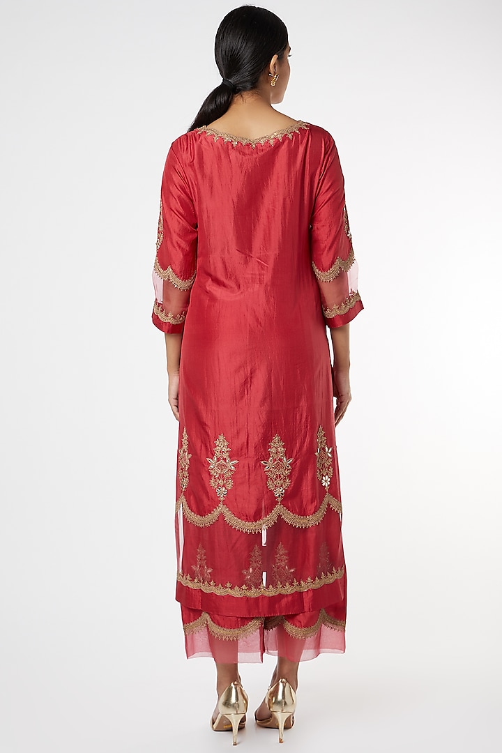 Red Silk Embroidered Kurta Set by Lajjoo C at Pernia's Pop Up Shop