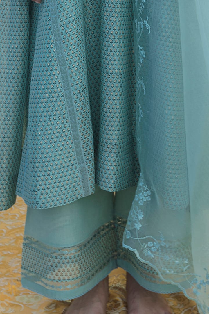 Sky Blue Printed Kurta Set by Lajjoo C at Pernia's Pop Up Shop