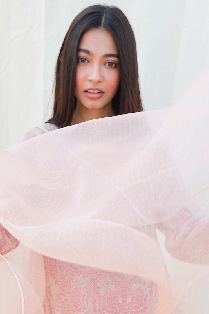 Pink Silk Organza Dupatta by Lajjoo C at Pernia's Pop Up Shop