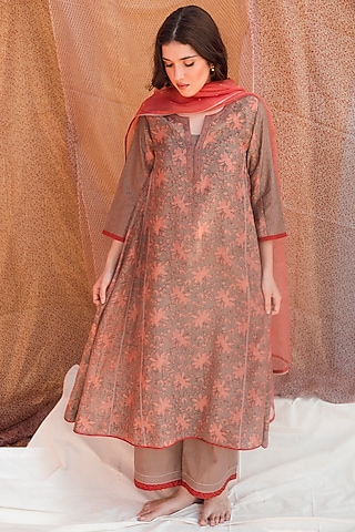 Dull Red Silk Organza Dupatta by Lajjoo C