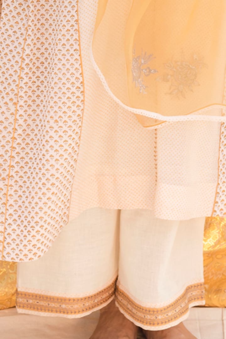 Beige Printed & Embroidered Kurta Set by Lajjoo C at Pernia's Pop Up Shop