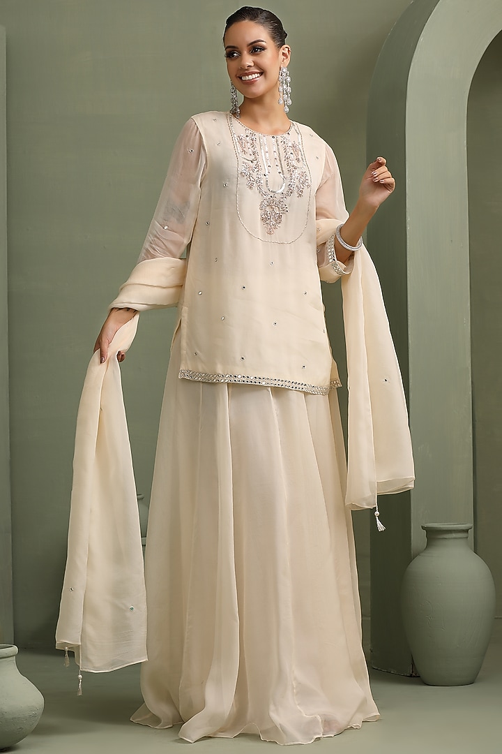 Ivory Viscose Organza Lehenga Set by Label Kaleido at Pernia's Pop Up Shop