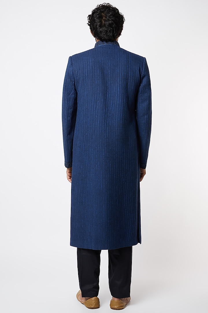 Navy Blue Embroidered Kurta Set by Lalit Jalan at Pernia's Pop Up Shop