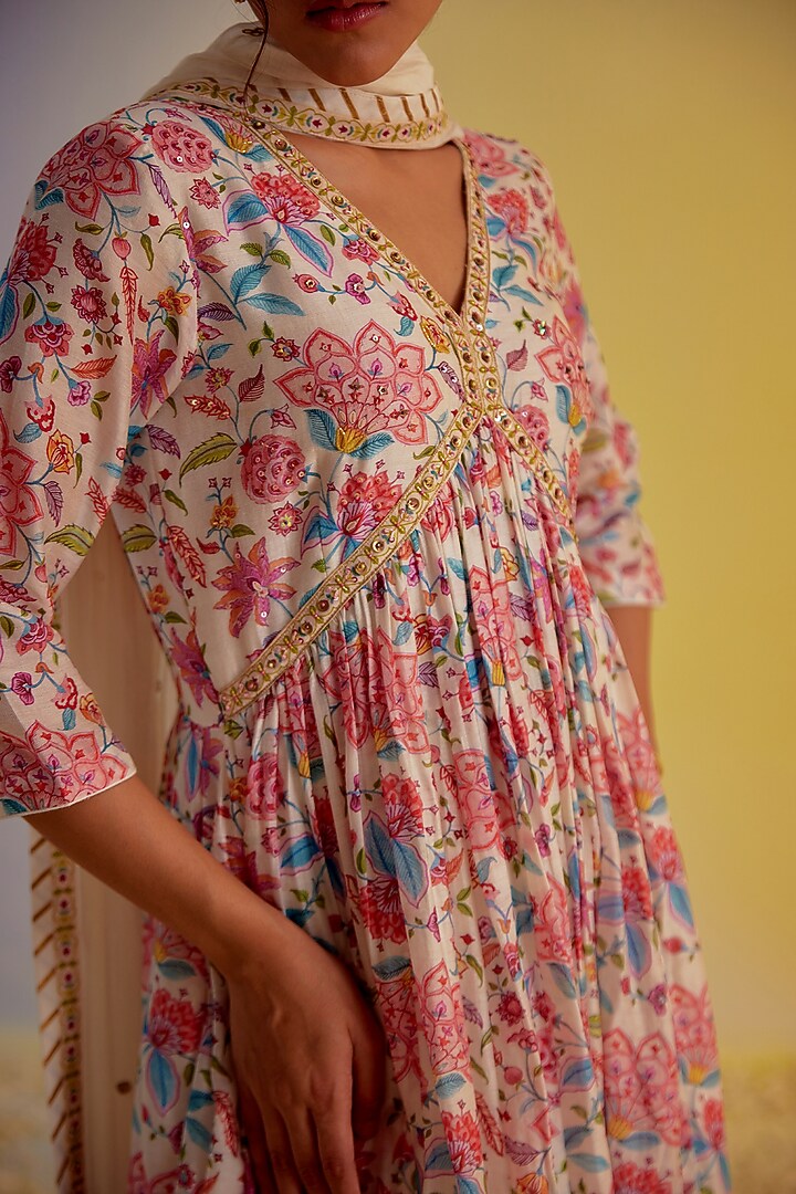 Ivory Chanderi Hand Embroidered & Digital Printed Party Wear Anarkali Set by Label Mansi Nagdev at Pernia's Pop Up Shop