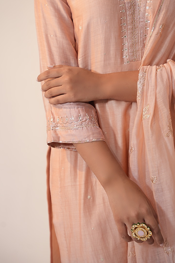 Peach Cotton Silk Block Printed & Hand Embroidered Straight Kurta Set by Label Mansi Nagdev at Pernia's Pop Up Shop