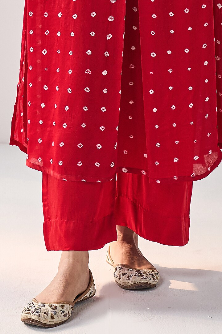 Red Modal Satin Bandhani Hand Embroidered Kurta Set by Label Mansi Nagdev at Pernia's Pop Up Shop