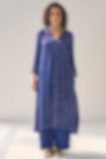 Blue Modal Satin Bandhani Sequins Embellished Kurta Set by Label Mansi Nagdev
