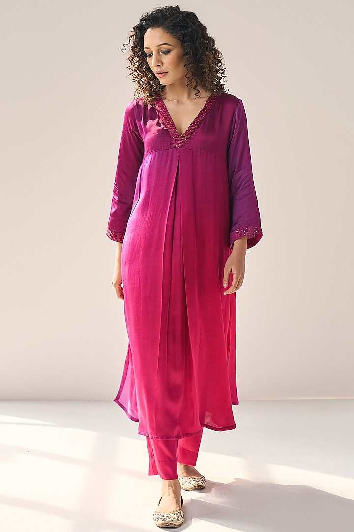 Pink Modal Satin Sequins & Resham Embellished Ombre Dyed Kaftan Set by Label Mansi Nagdev