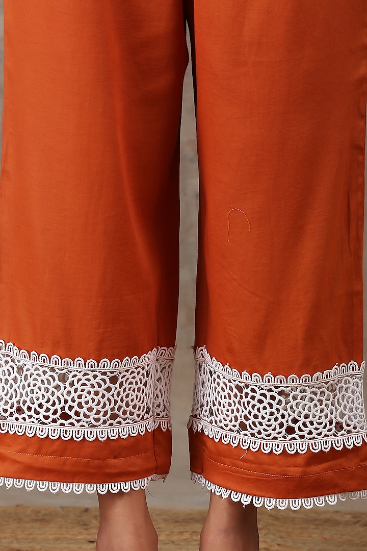 Orange zari lace detailed kurta with pants - set of two by Label