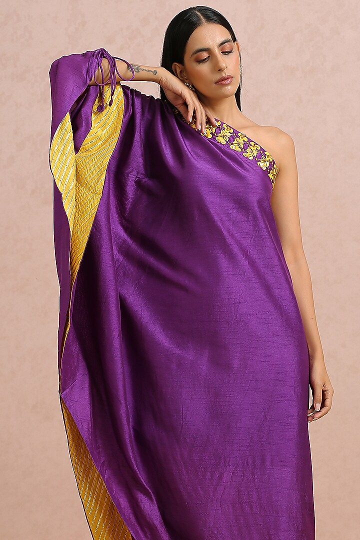 Plum Embroidered Tunic by Label Nitika at Pernia's Pop Up Shop