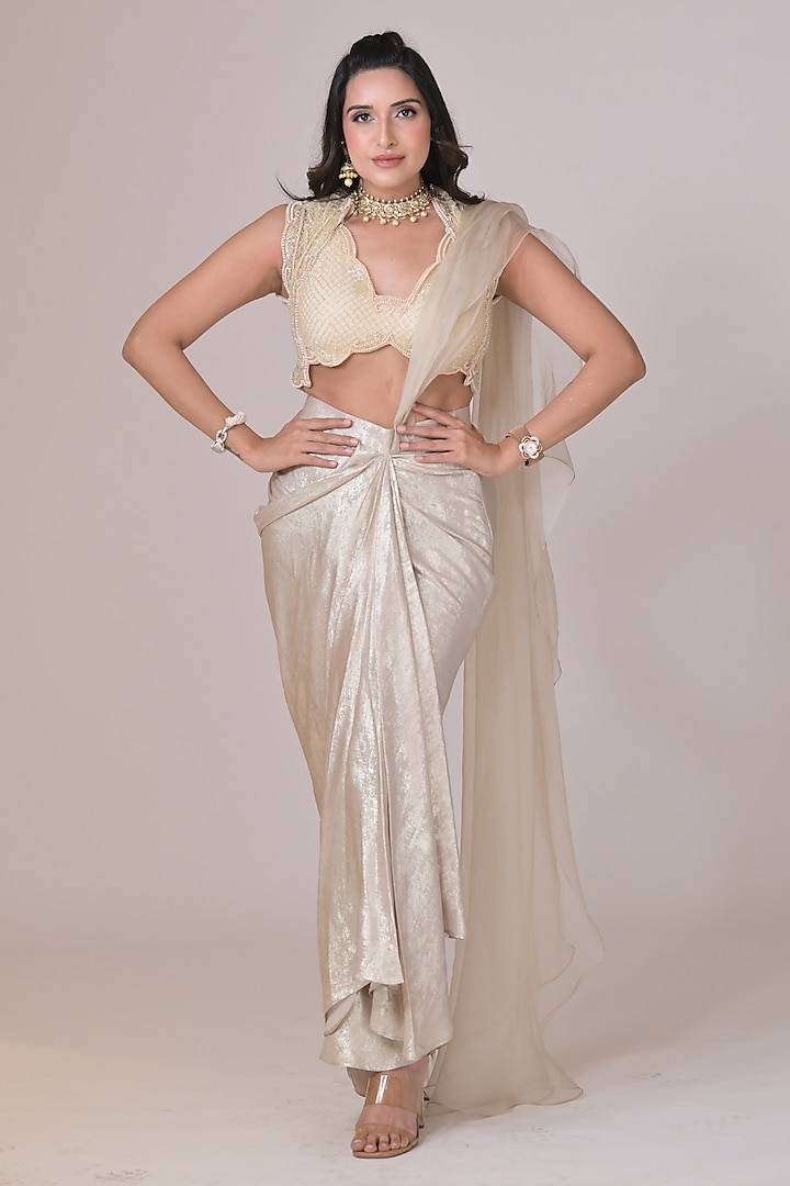 Ivory Shimmer Georgette Draped Wedding Saree Set by La Pearl at Pernia's Pop Up Shop
