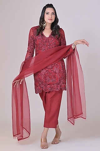 Red Silk Cutdana Work Kurta Set by La Pearl