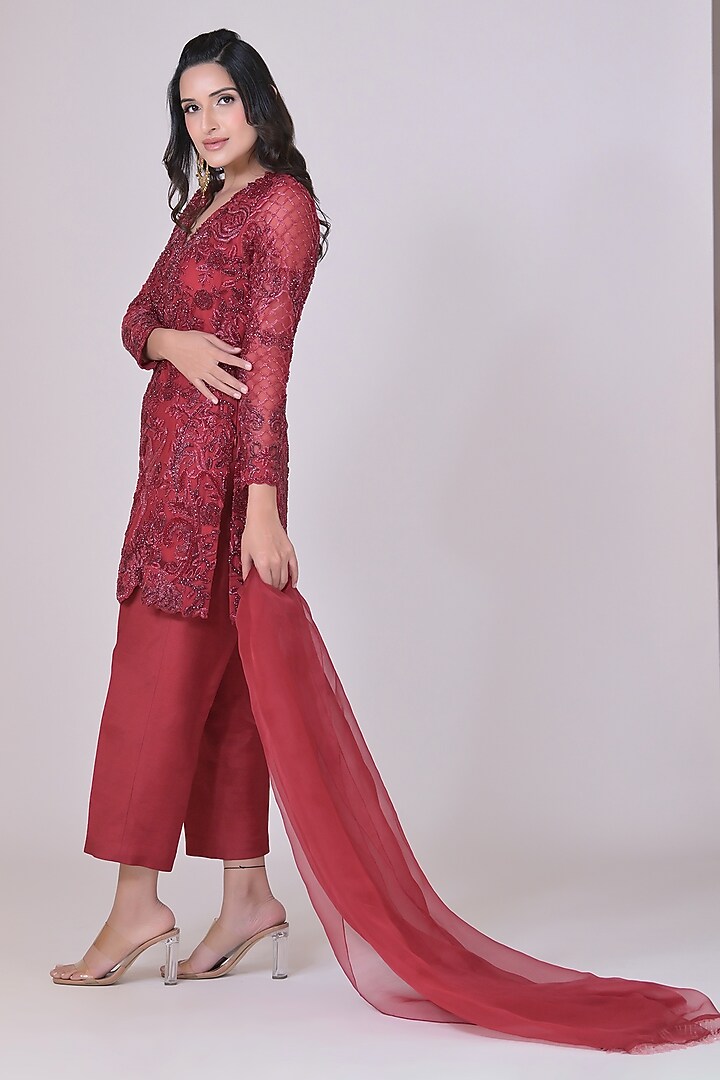 Red Silk Cutdana Work Kurta Set by La Pearl at Pernia's Pop Up Shop