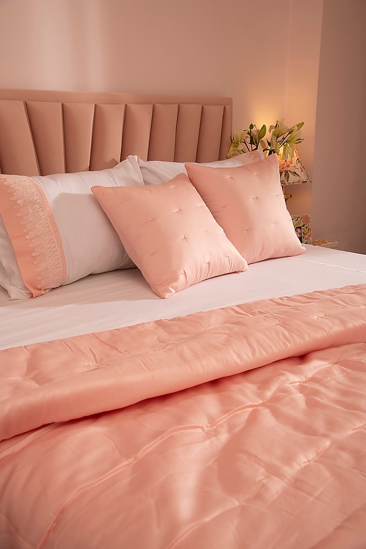 White & Peach Cotton Bedsheet Set by La Paloma at Pernia's Pop Up Shop