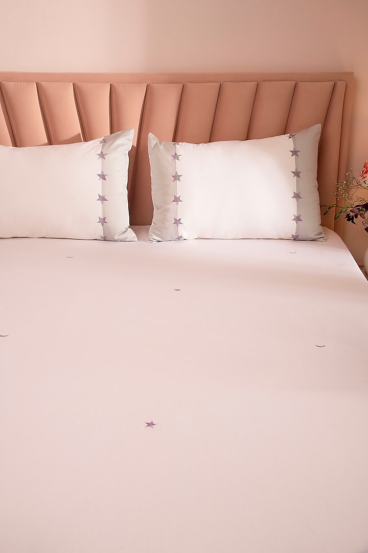 White & Grey Cotton Bedsheet Set by La Paloma