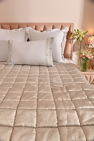 Grey Velvet & Tencel Quilt Set by La Paloma