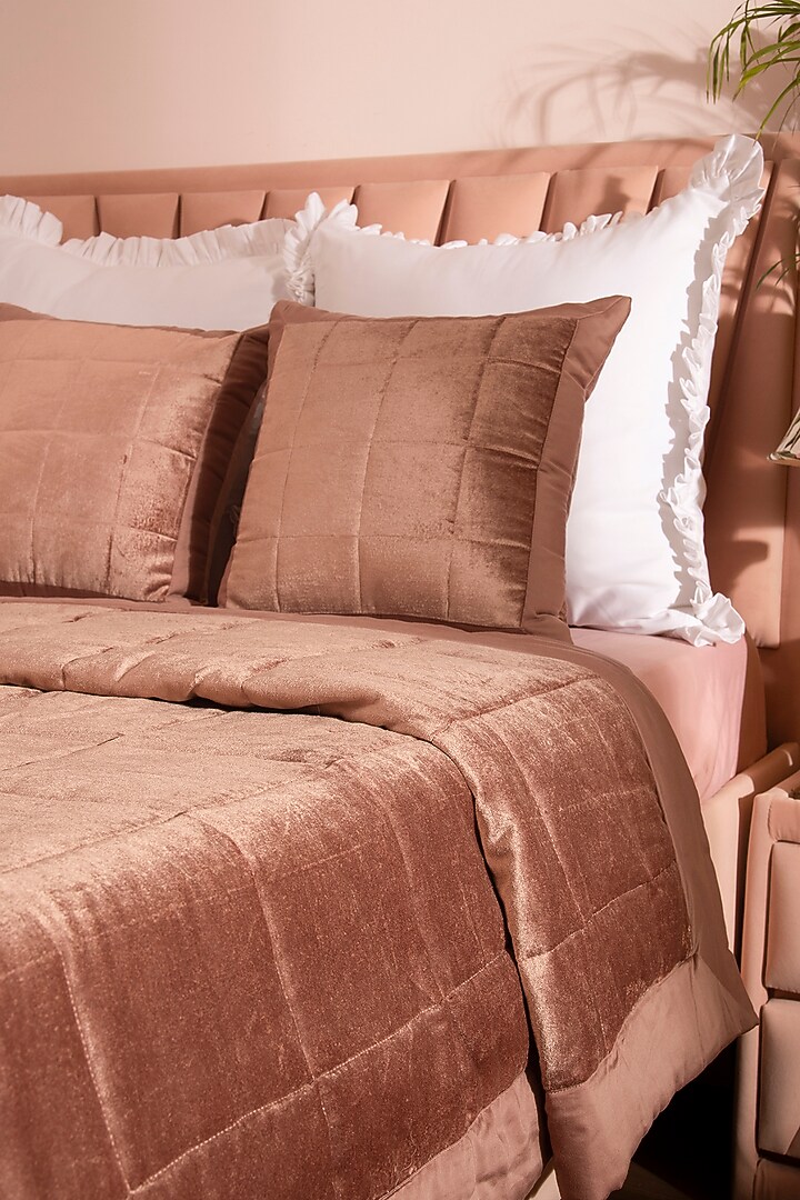 Onion Pink Velvet & Tencel Quilt Set by La Paloma at Pernia's Pop Up Shop