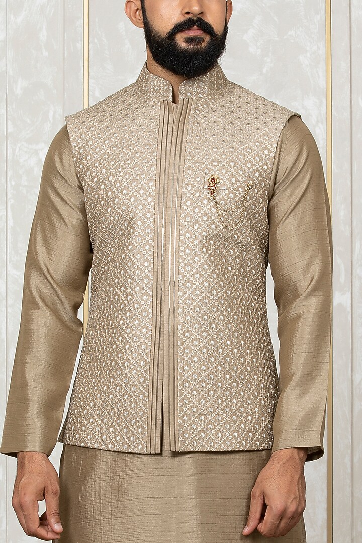 Mouse Nysa Silk Embroidered Nehru Jacket With Kurta Set by Laromani at Pernia's Pop Up Shop