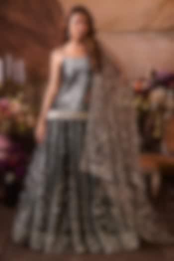 Grey Velvet Zari Hand Embellished Lehenga Set by Lashkaraa at Pernia's Pop Up Shop