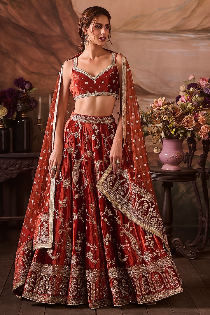 Rust Velvet Zari Hand Embellished Lehenga Set by Lashkaraa at Pernia's Pop Up Shop