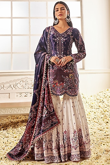White Crepe Floral Printed Gharara Set by Lashkaraa at Pernia's Pop Up Shop