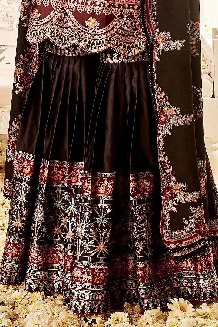 Black Satin Floral Printed Gharara Set by Lashkaraa at Pernia's Pop Up Shop