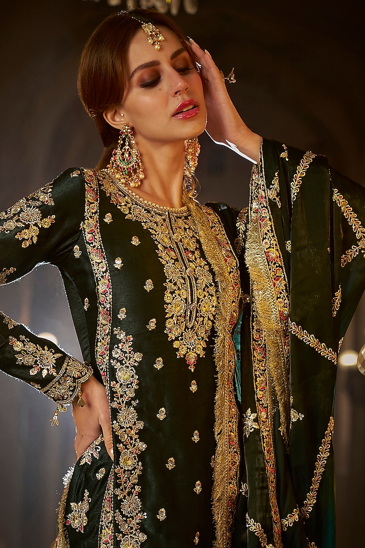 Bottle Green Satin Zari Embroidered Kurta Set by Lashkaraa at Pernia's Pop Up Shop