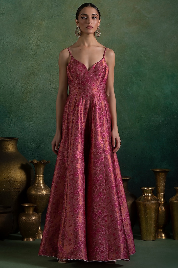 Rose Pink Brocade Thread Embroidered Jumpsuit by Lashkaraa at Pernia's Pop Up Shop