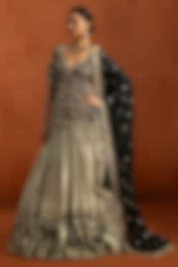 Green Lampi Mirror Embroidered Lehenga Set by Lashkaraa at Pernia's Pop Up Shop