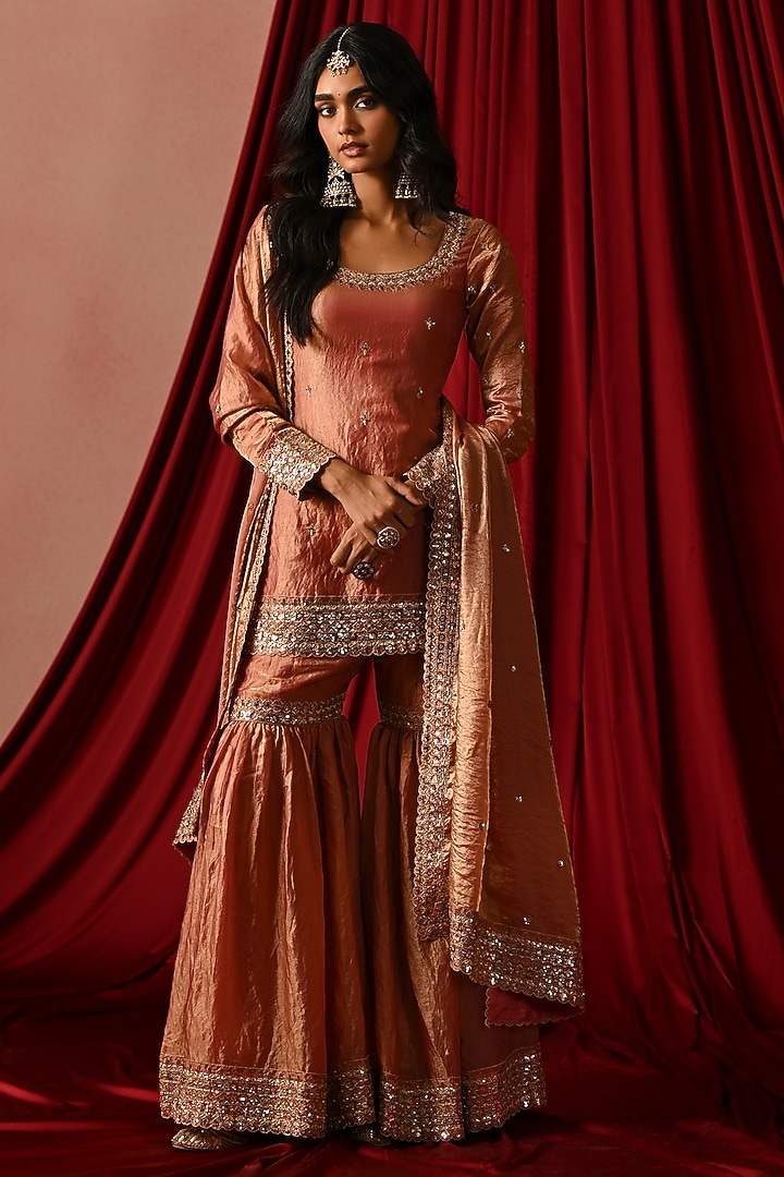 Copper Rose Tissue Gharara Set by Lashkaraa at Pernia's Pop Up Shop