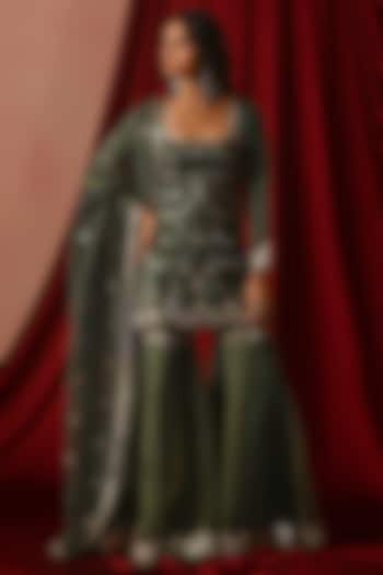 Green Tissue Gharara Set by Lashkaraa at Pernia's Pop Up Shop