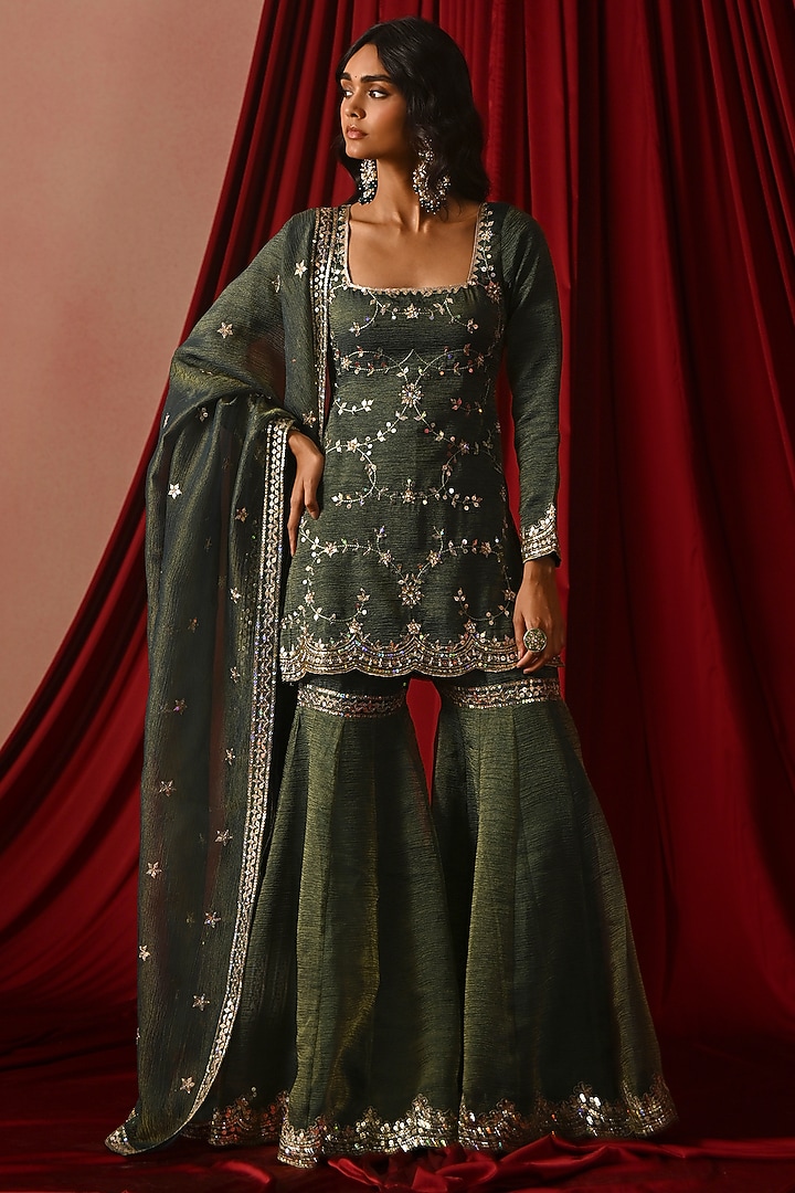 Green Tissue Gharara Set by Lashkaraa at Pernia's Pop Up Shop