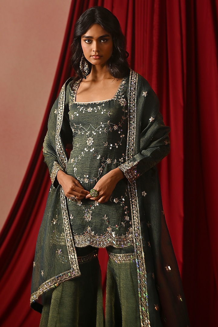Green Tissue Gharara Set by Lashkaraa at Pernia's Pop Up Shop