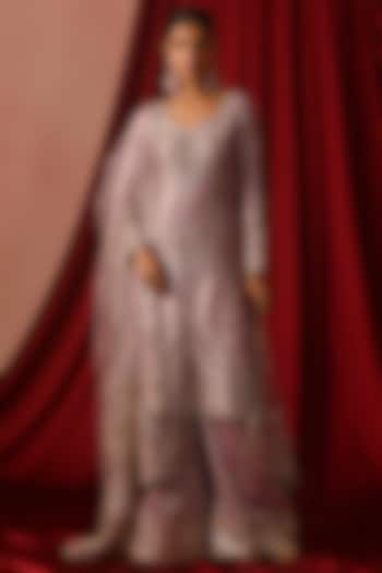 Lavender Silk Zari Embroidered Kurta Set by Lashkaraa at Pernia's Pop Up Shop