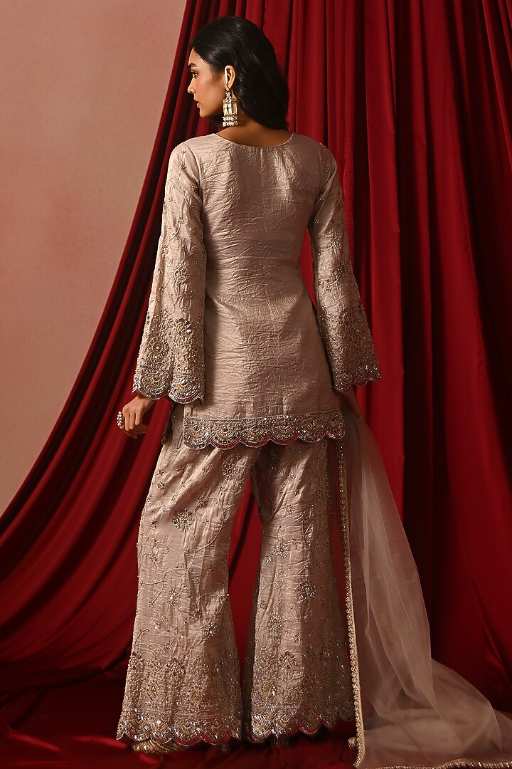 Nude Pink Silk Zari Embroidered Kurta Set by Lashkaraa at Pernia's Pop Up Shop
