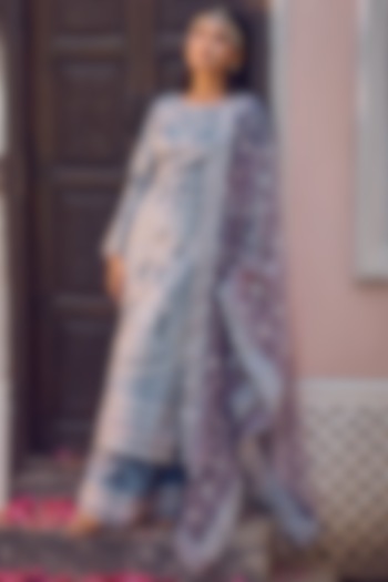 Dusty Blue & Purple Satin Embroidered Kurta Set by Lashkaraa at Pernia's Pop Up Shop