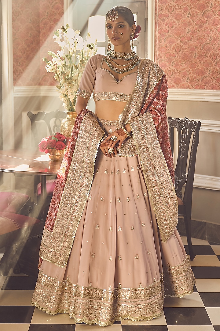Dusty Pink Georgette Embroidered Lehenga Set by Lashkaraa at Pernia's Pop Up Shop