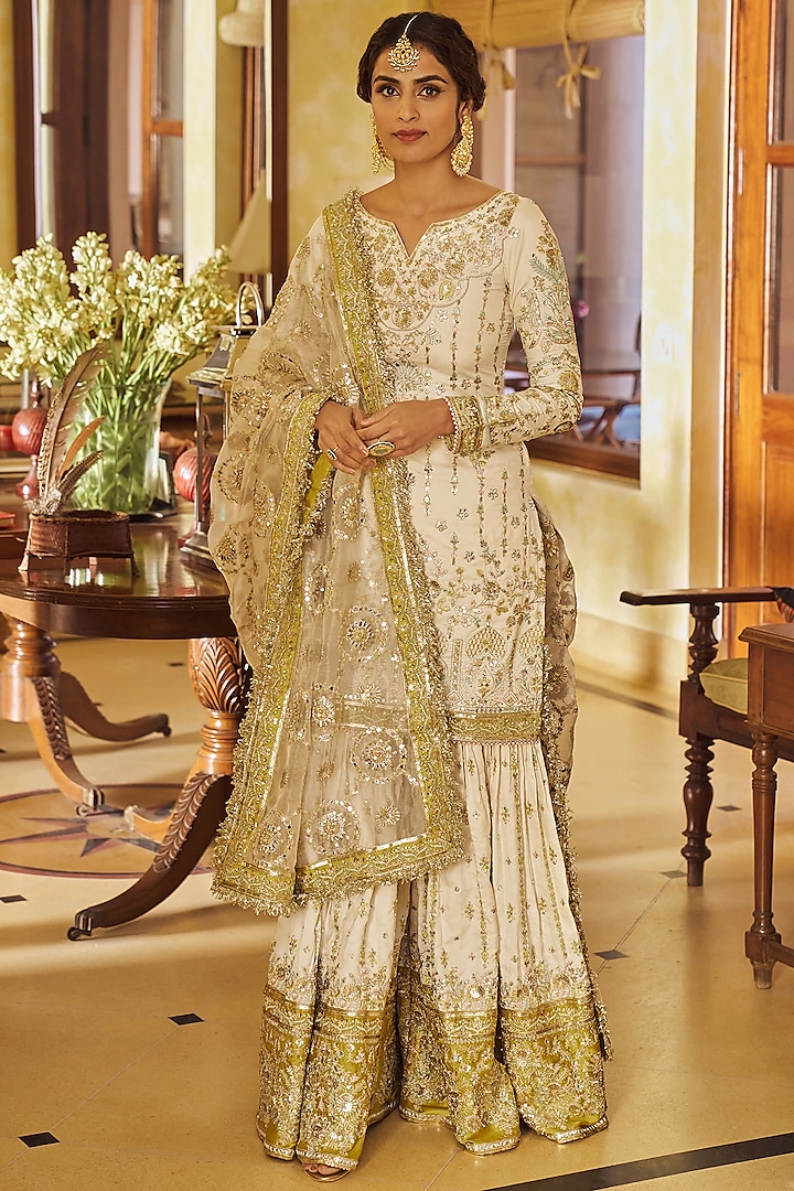 Cream & Gold Silk Thread Embroidered Gharara Set by Lashkaraa