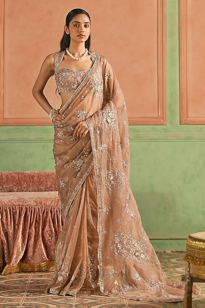 Rose Gold Organza Applique Embellished Party Wear Saree Set by Lashkaraa at Pernia's Pop Up Shop
