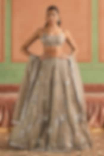 Dusty Grey Net Zari Embroidered Lehenga Set by Lashkaraa at Pernia's Pop Up Shop