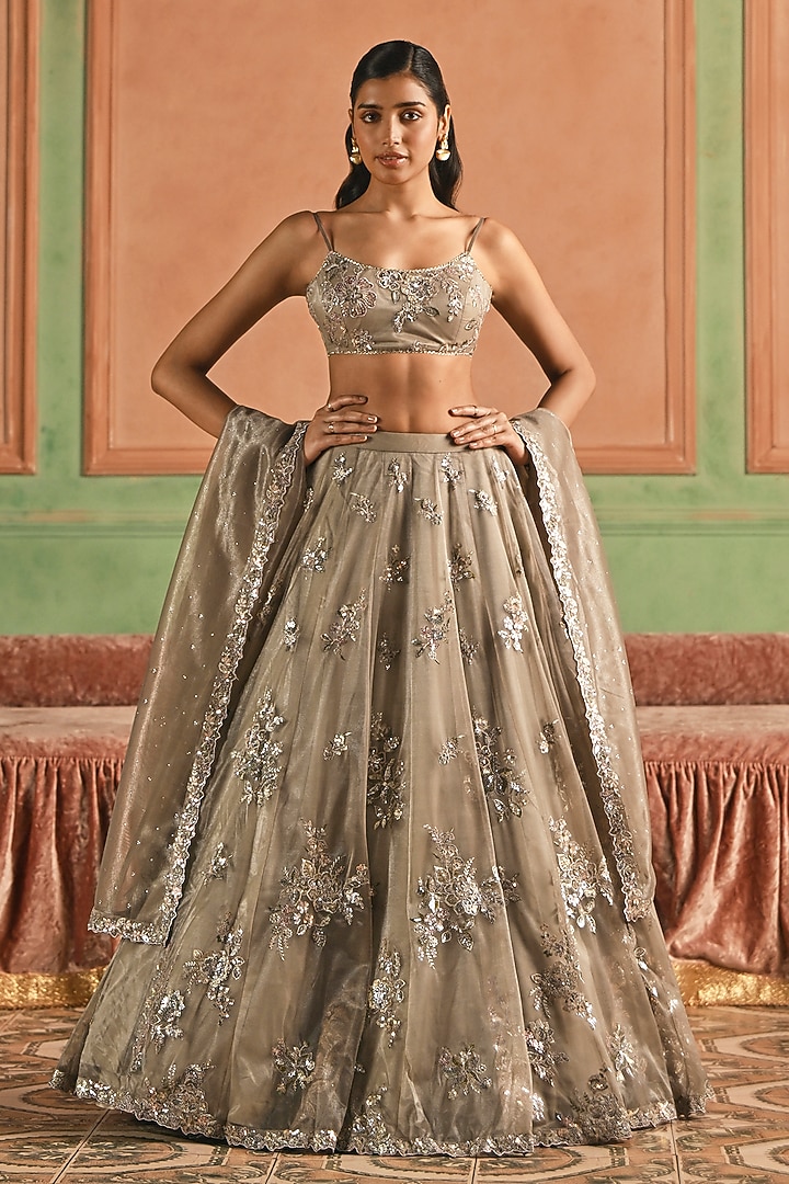 Dusty Grey Net Zari Embroidered Lehenga Set by Lashkaraa at Pernia's Pop Up Shop