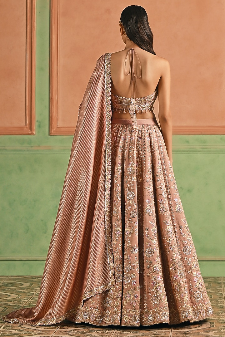 Dusty Pink Silk Sequins & Zari Embellished Lehenga Set by Lashkaraa at Pernia's Pop Up Shop