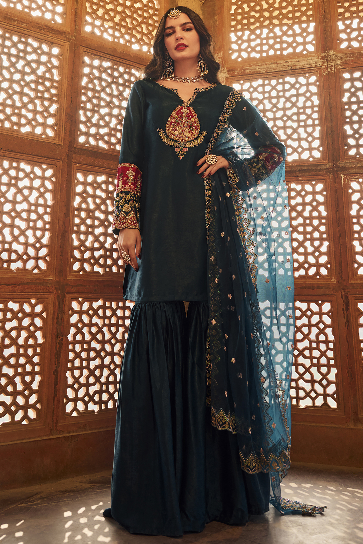 Blue Net Gharara Set by Lashkaraa at Pernia's Pop Up Shop