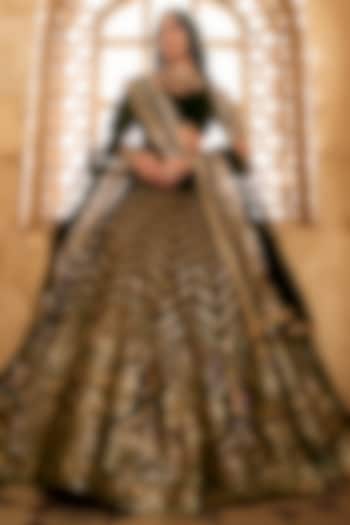 Black Satin Organza Sequins Embroidered Lehenga Set by Lashkaraa at Pernia's Pop Up Shop