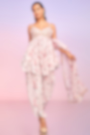 Pink Georgette Floral Printed Patiala Kurta Set by Lashkaraa at Pernia's Pop Up Shop